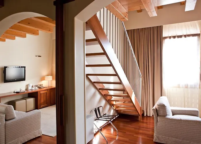 Al Tezzon 5* 캄포삼피에로