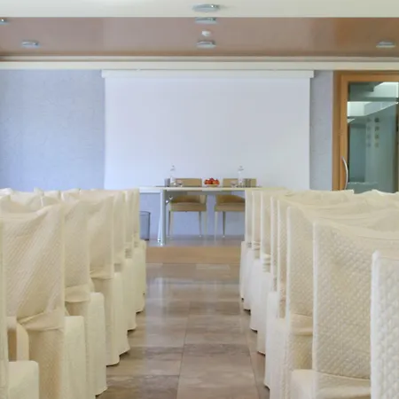 Al Tezzon Hotel 5*