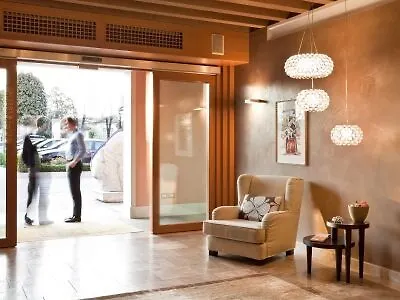 Al Tezzon 5* كامبوسامبيرو